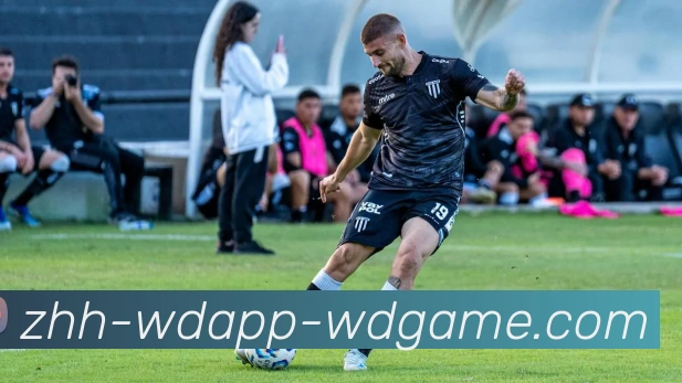 问鼎娱乐APP 封面图